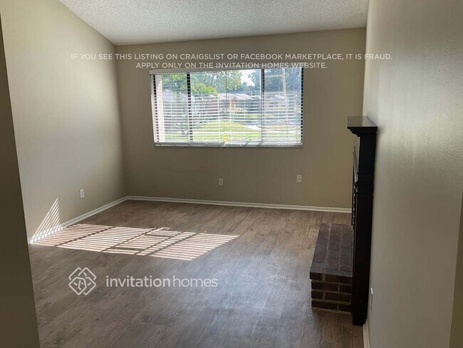 Photo - 727 Coquina Ct