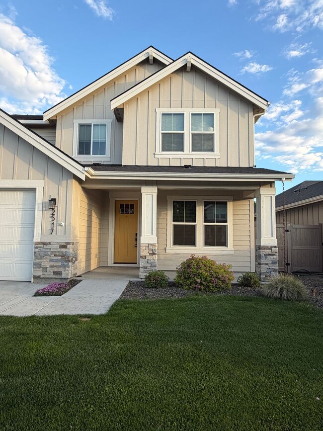 Photo - South Meridian Beautiful 4-Bedroom Home with a 3-Car Garage