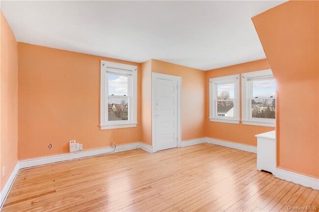 Photo - 29 Neptune Ave Unit 3rd Floor