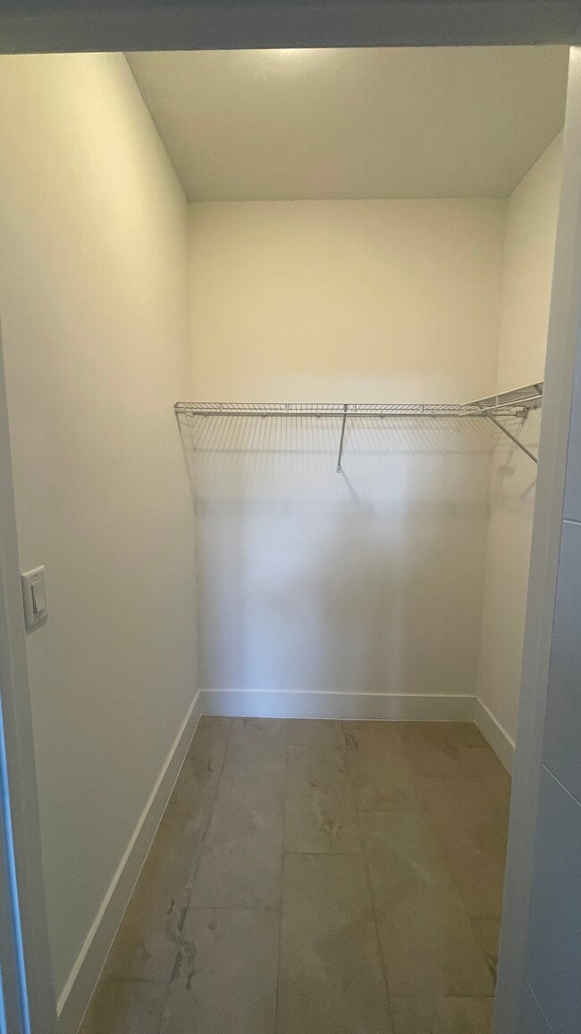 Photo - 2535 NE 182nd St Unit A3