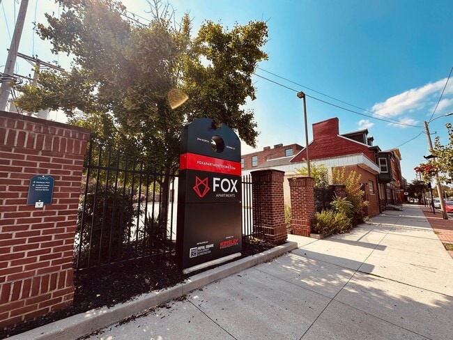 Fox Apartments