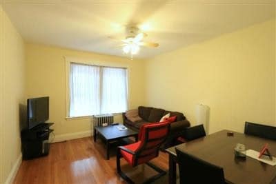 Photo - 17 Forest St Unidad 2w