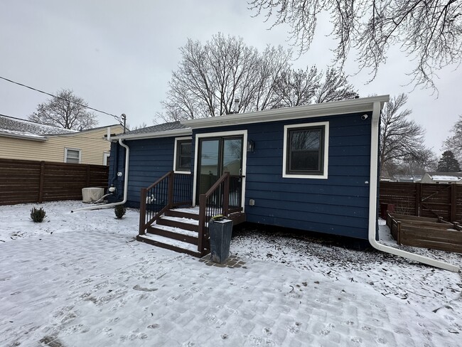 Photo - 2934 Rhode Island Ave S