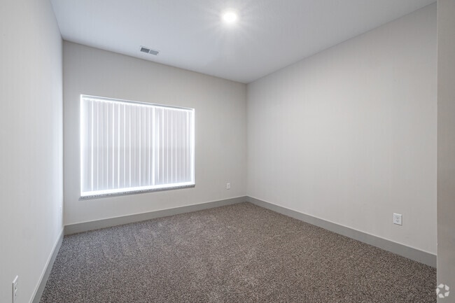 1BR, 1BA - 931SF - Driftwood - Bedroom - Mona Shores Flats