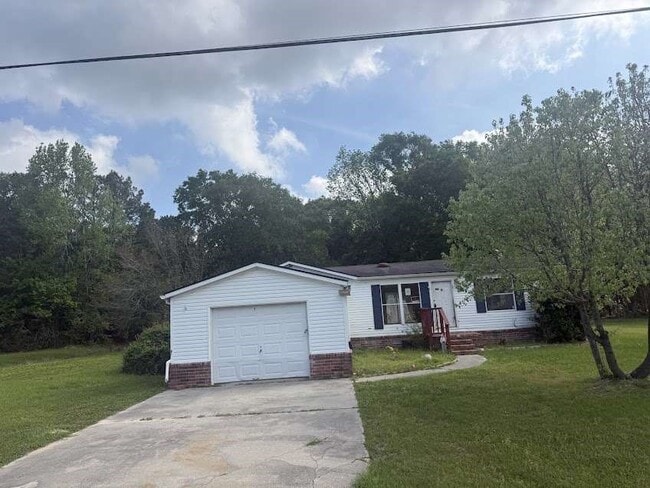 Building Photo - 16321 Lone Star Ranch Dr