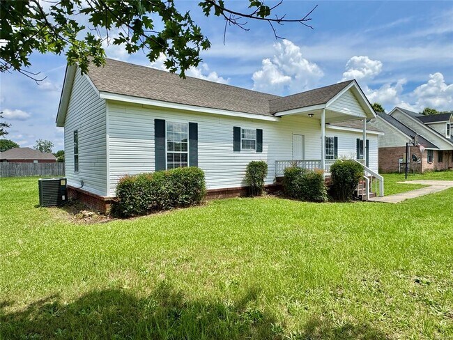 1520 Hogan Rd