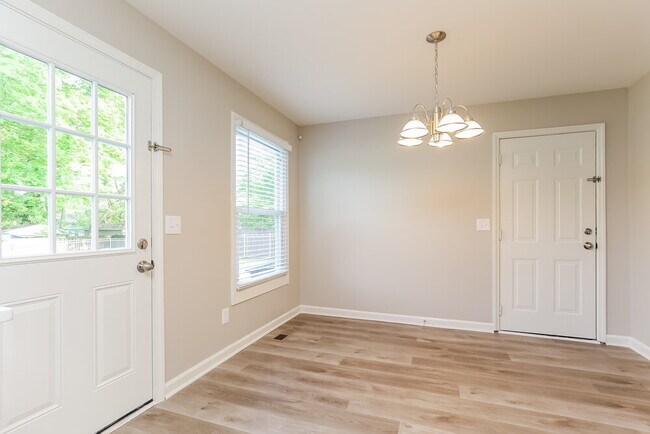 Photo - 1506 River Rock Blvd