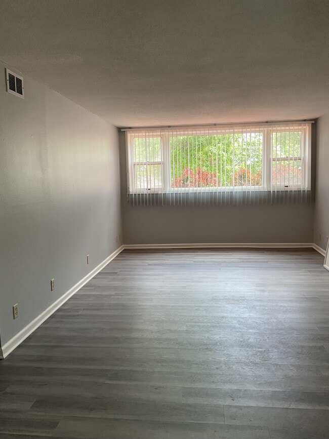 Photo - Chalet South