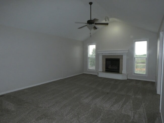 Photo - 11407 N Bristol Ave