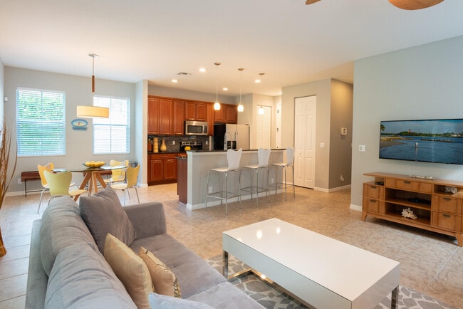 Photo - 108 Canterbury Pl