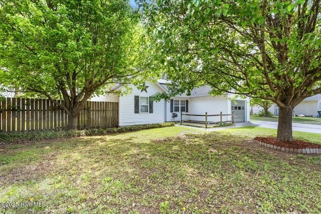 Photo - 1162 Shroyer Cir