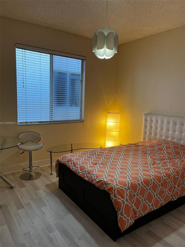 Building Photo - 19353 SW 60th Ct