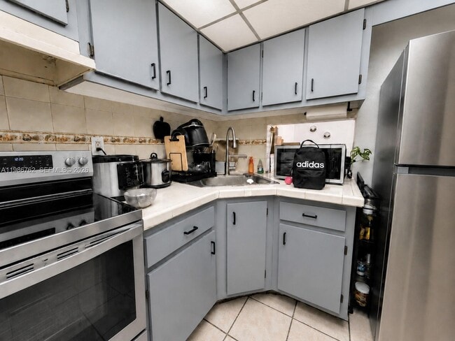 Photo - 4550 NW 9th St Unidad 215E