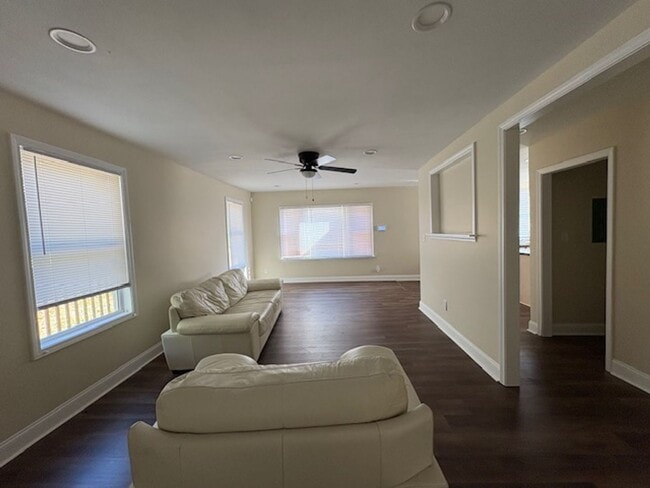 Photo - 3826 John Marshall Rd