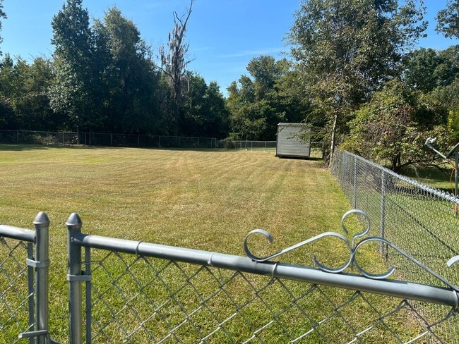 Photo - Beautiful Home in Indian Creek