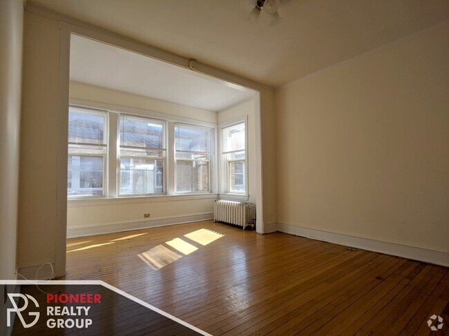 Building Photo - 5043 N Damen Ave Unit 3W Rental