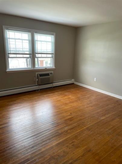 Photo - 920 McGuire Rd