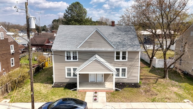 Photo - 804-806 Moore St Unit 804