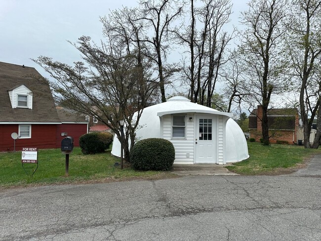 Photo - 3313 Old Forest Rd Apartment Unit 1.5