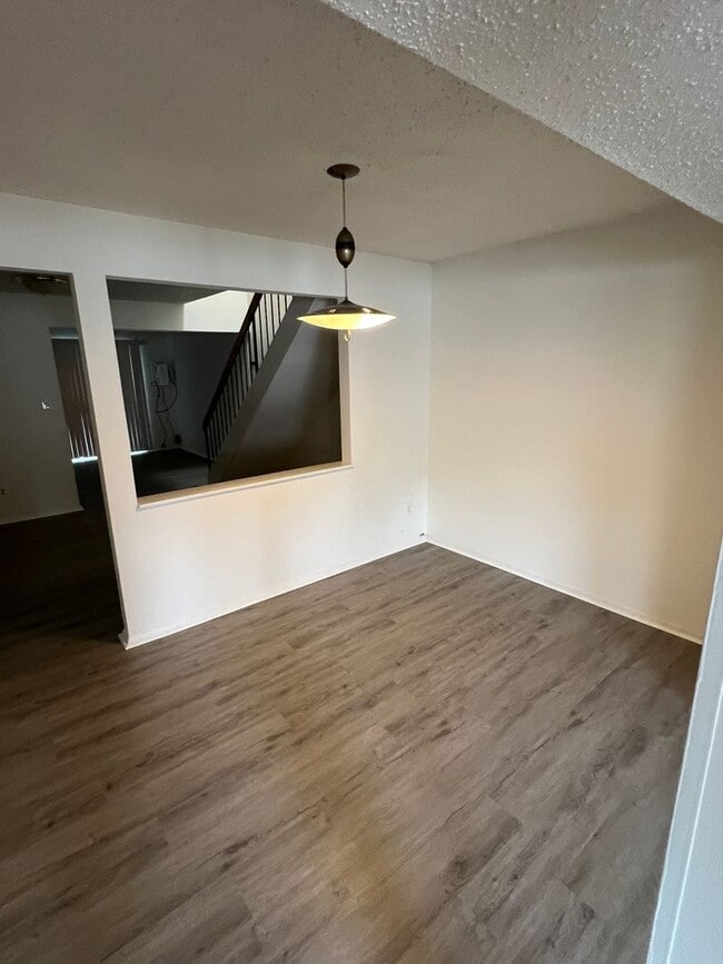 Photo - Large Townhouse in Virginia Beach with a Fenced Yard!