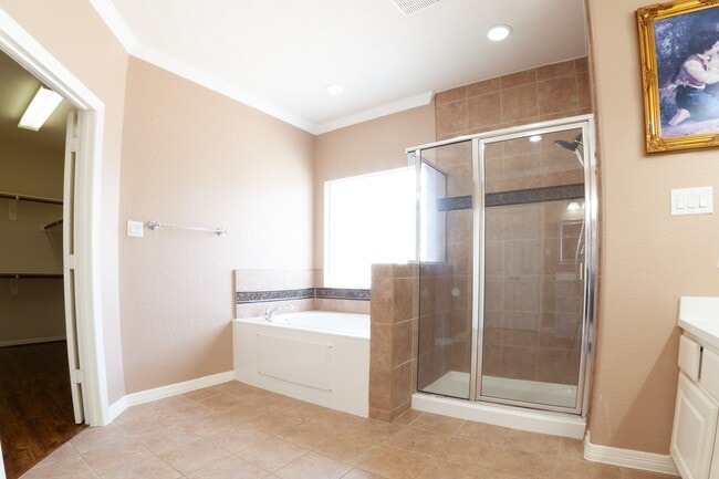 Building Photo - 3206 Holly Thicket Dr