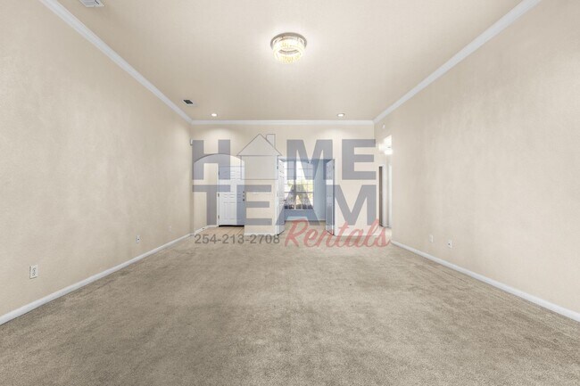 211 Sims Ridge Dr