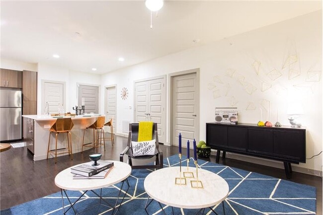 Photo - 1102 S Lamar Blvd Unit S7-33