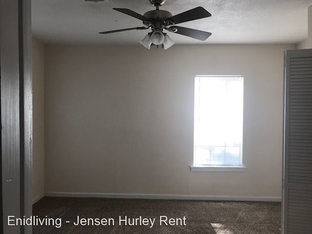 Photo - 3 br, 1 bath House - 113 W Wabash