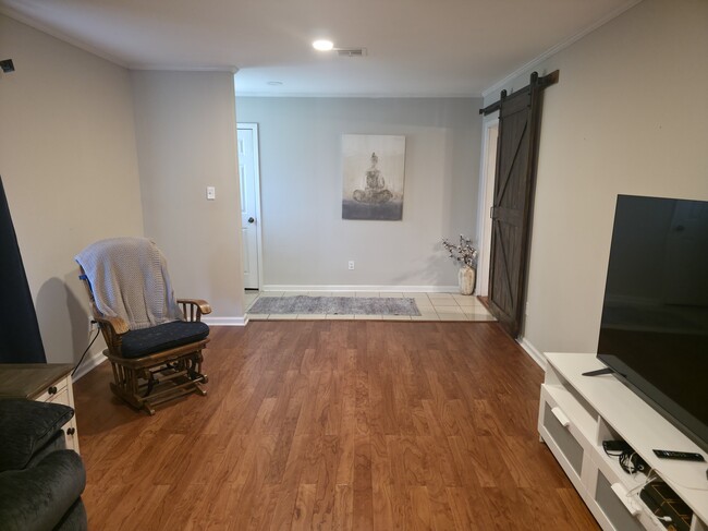 Photo - 738 Forestdale Dr