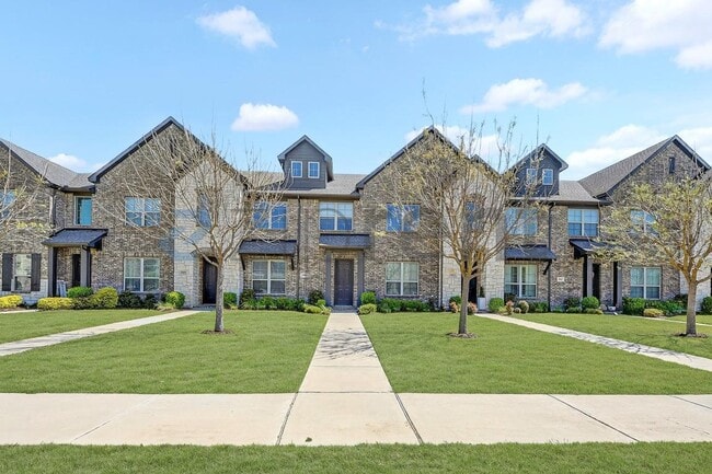 Building Photo - 3909 Sukay Dr