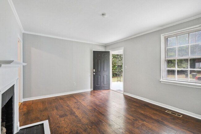 Photo - 1931 Unidad House