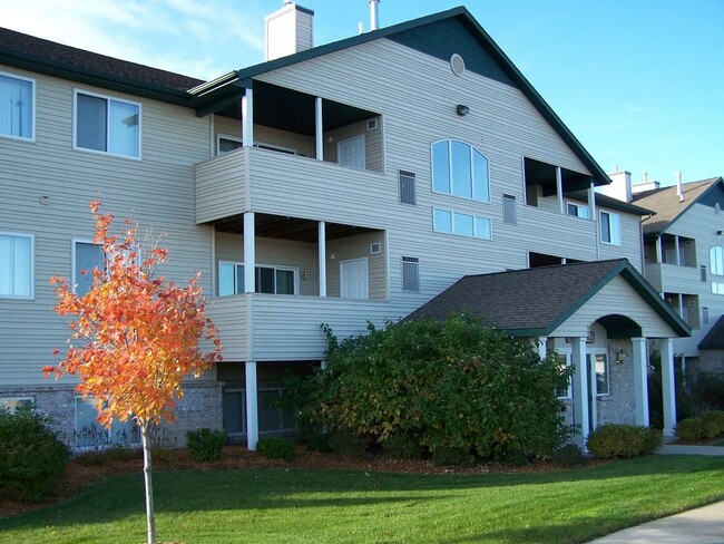 Building Photo - 8623 Jasonville Farms SE Rental