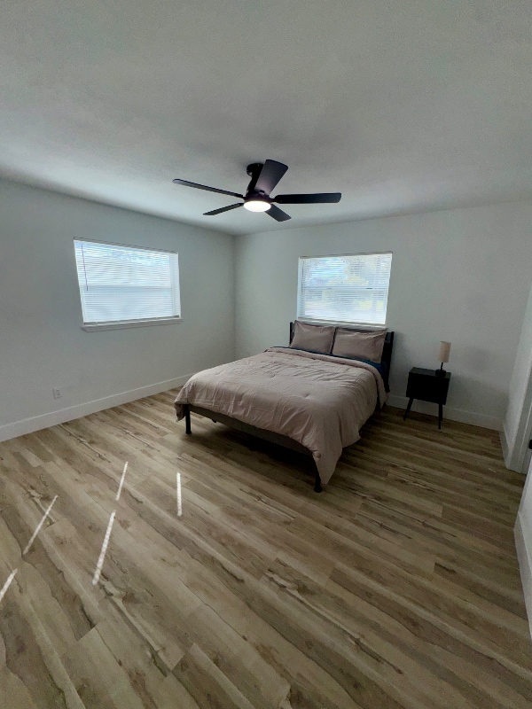 Photo - 1001 S Dollins Ave