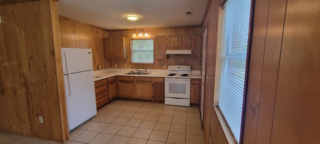 Photo - 5442 Sidbury Rd