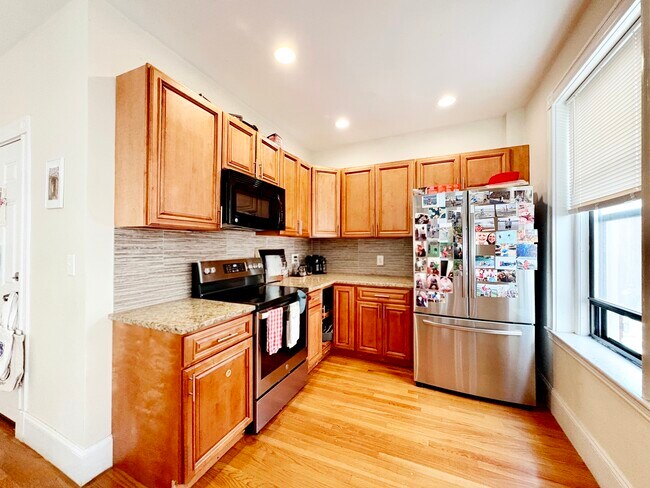 Photo - 184 Saint Paul St Unidad 5