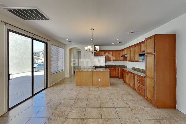 Photo - 14576 W Maui Ln