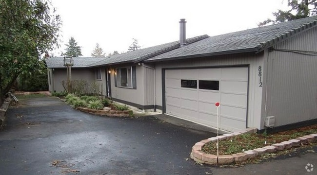 Building Photo - 8812 SE Rural St Rental