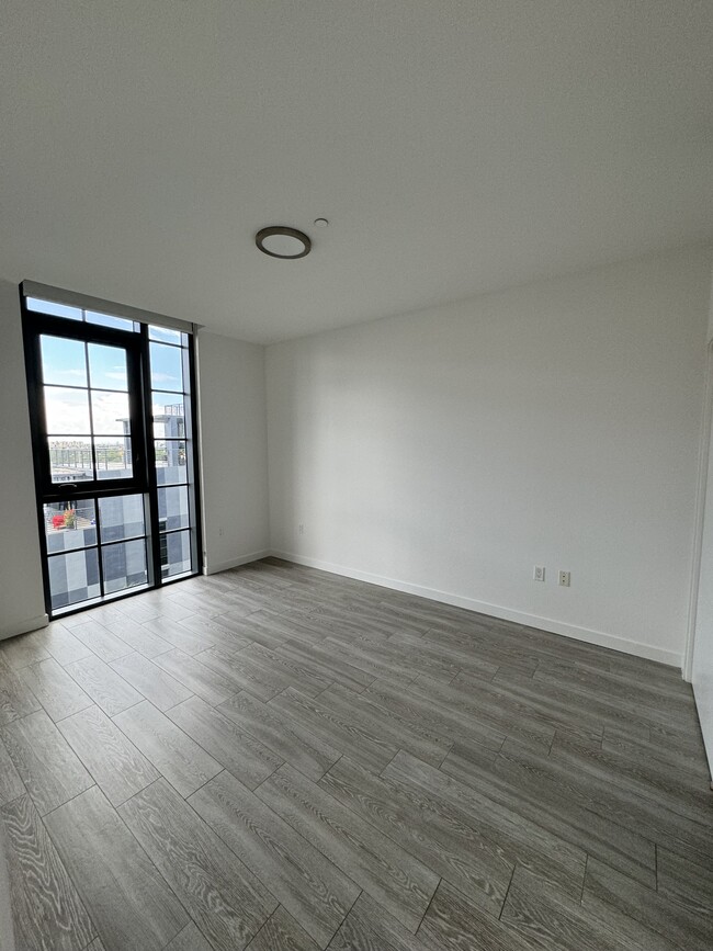 Dormitorio principal - 445 NW 26th St Unidad B1