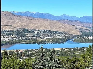 Photo - 2467 Twin Peaks Vw