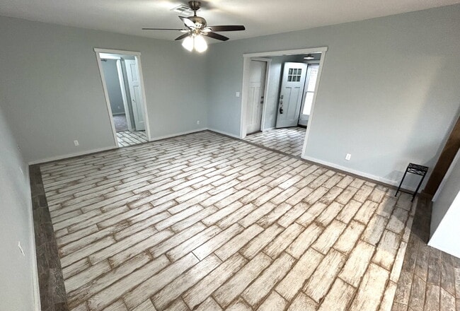 Photo - Beautiful Farmhouse 3 Bed / 2 Bath — Section 8 Accepted!