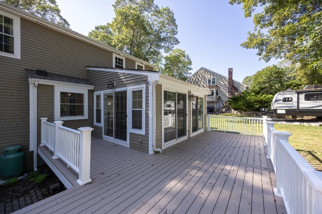 Photo - 12 Jillson Cir