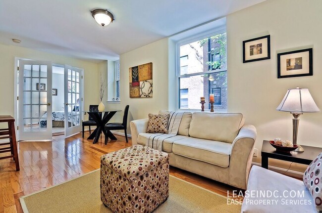 Photo - 1438 Meridian Pl NW Unit #206