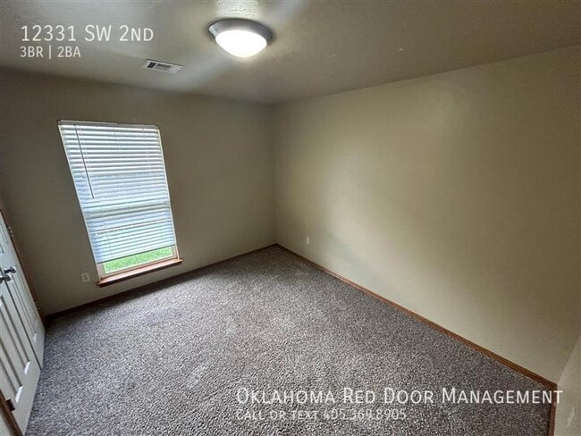 Photo - 12331 SW 2nd-