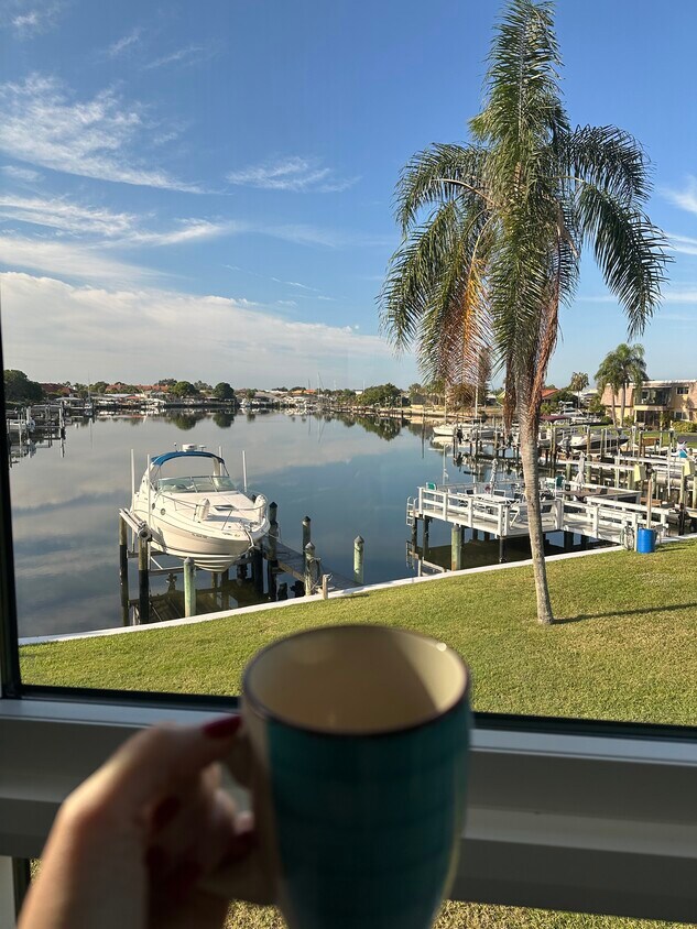 Photo - 960 Apollo Beach Blvd (Apollo Beach, FL)