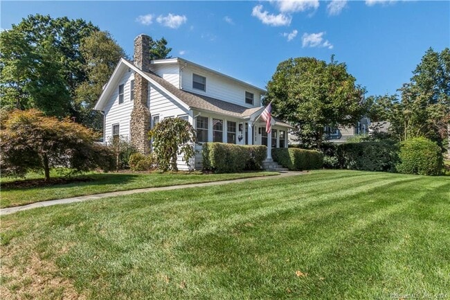 Photo - 303 Wakeman Rd