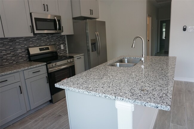 Photo - 9763 Black Gum