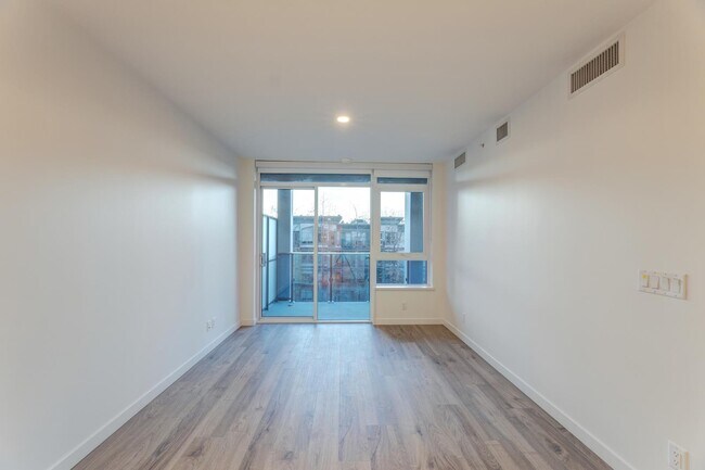 Photo - 10448 University Dr Unit 4xx