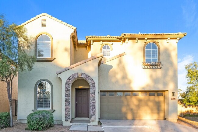 Building Photo - 2408 S 90th Glen