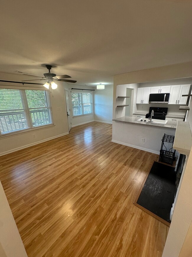 Living Room/Dining Room - 3181 Tidal Bay Ln