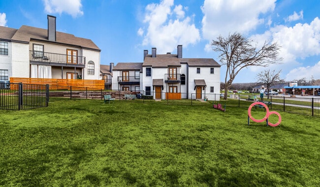 Photo - Knowlton Apartment Homes